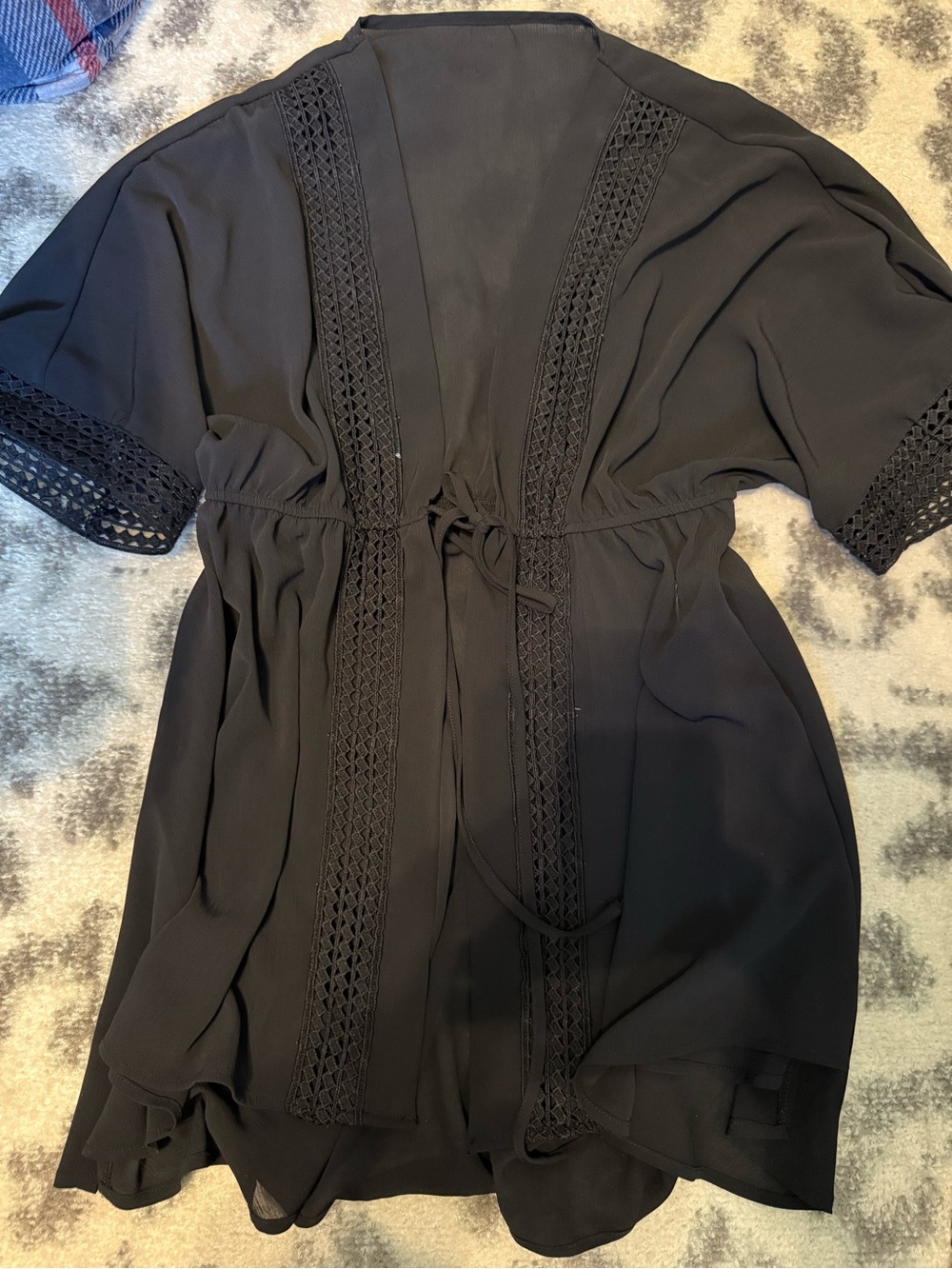 SHEIN Black Lace-Trim Tie-Waist Cover Up